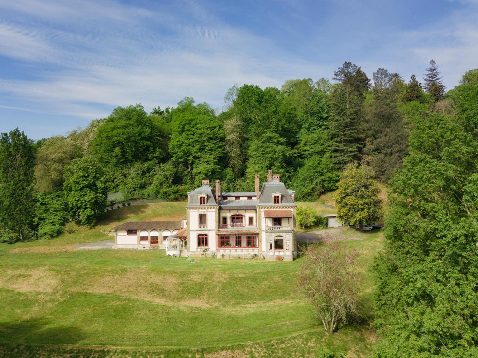 Domaine De La Tisnere Acomodação com café da manhã Gelos Exterior foto