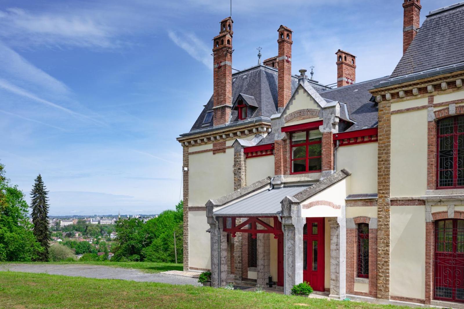 Domaine De La Tisnere Acomodação com café da manhã Gelos Exterior foto