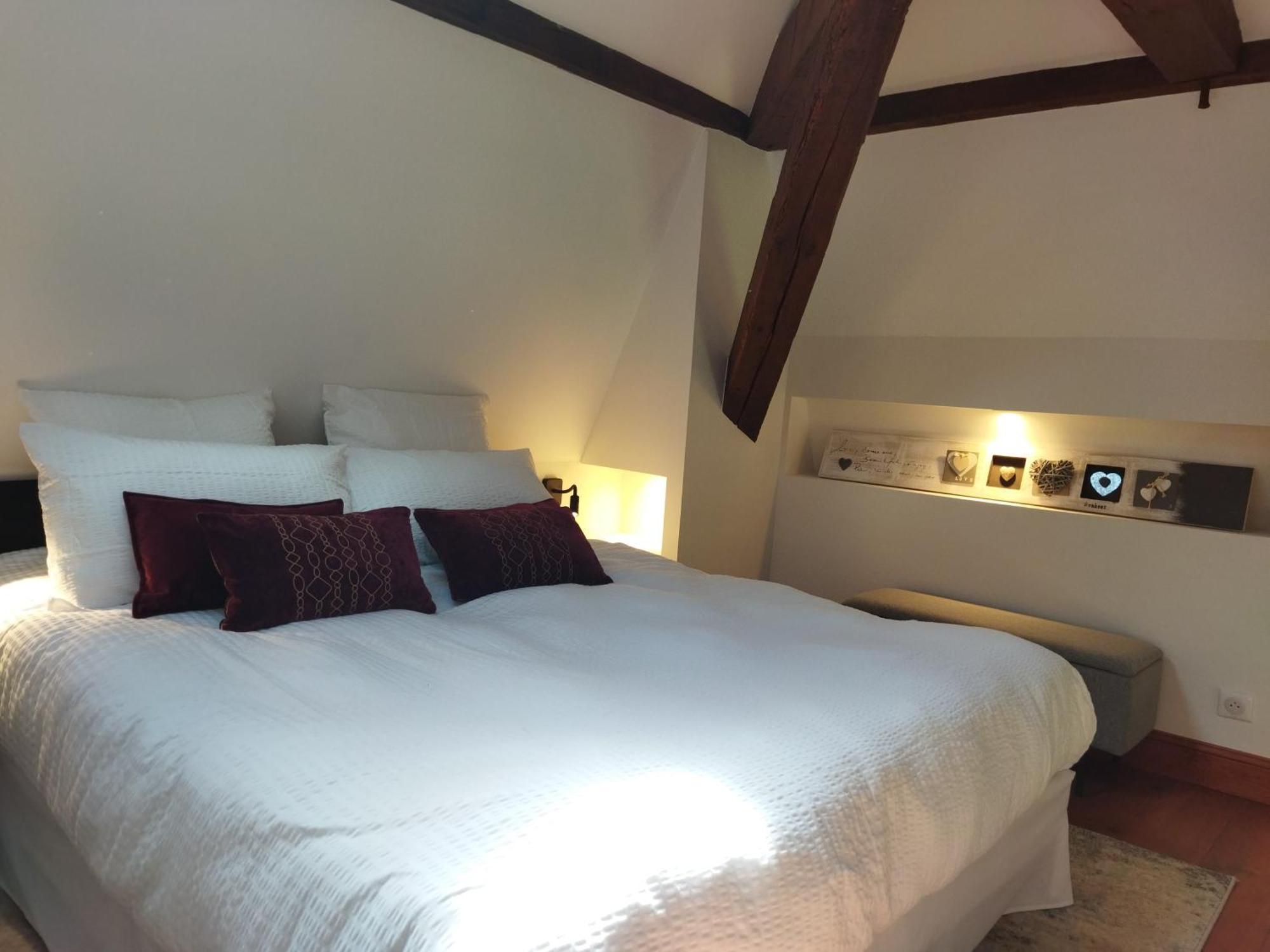 Domaine De La Tisnere Acomodação com café da manhã Gelos Quarto foto